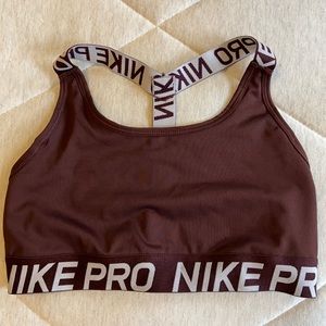 Nike Pro Y-back Sports Bra
